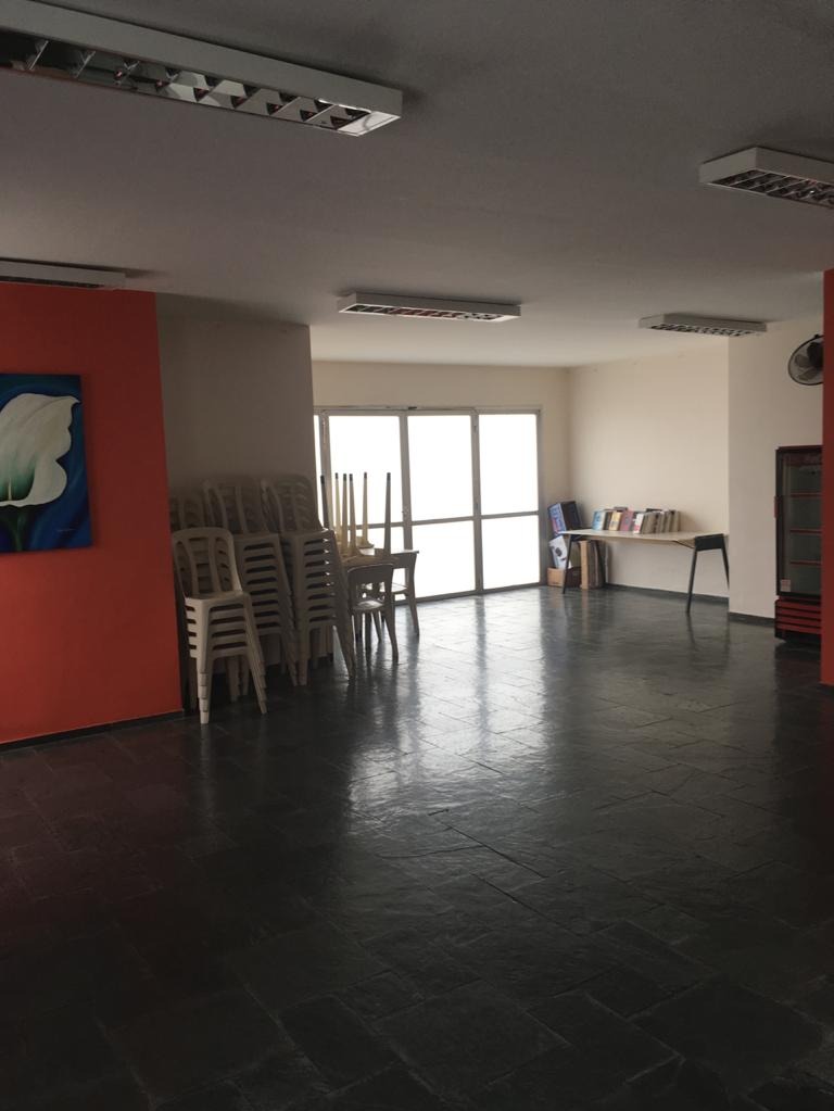 Apartamento à venda com 2 quartos, 58m² - Foto 18