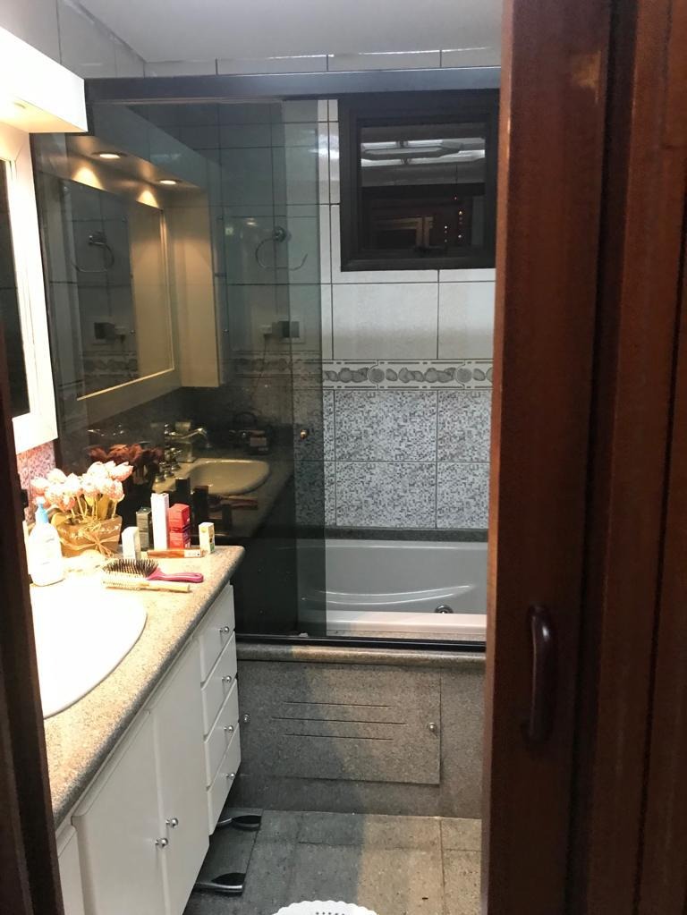 Apartamento à venda com 3 quartos, 120m² - Foto 14