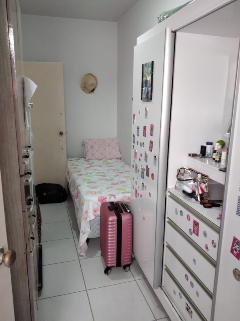 Apartamento à venda com 2 quartos, 73m² - Foto 3