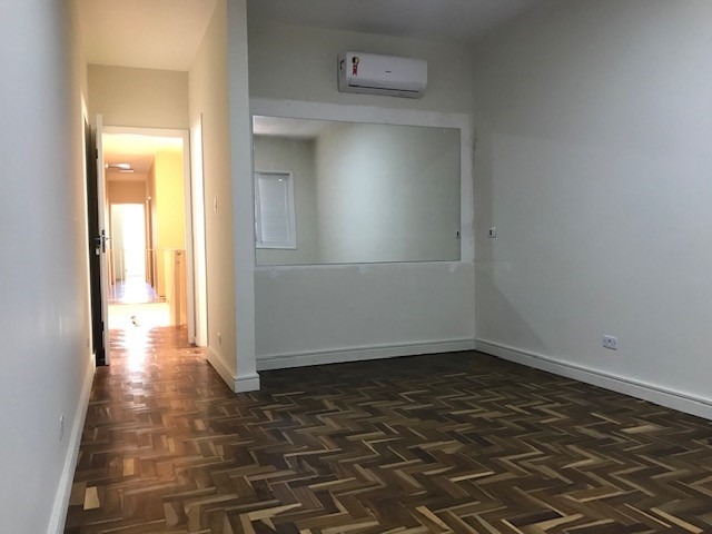 Casa à venda com 3 quartos, 177m² - Foto 5