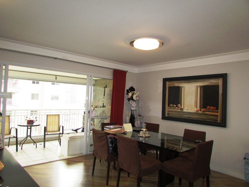 Apartamento à venda com 3 quartos, 132m² - Foto 2