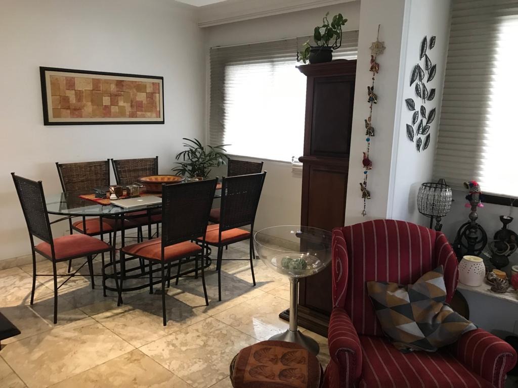 Apartamento à venda com 4 quartos, 200m² - Foto 5