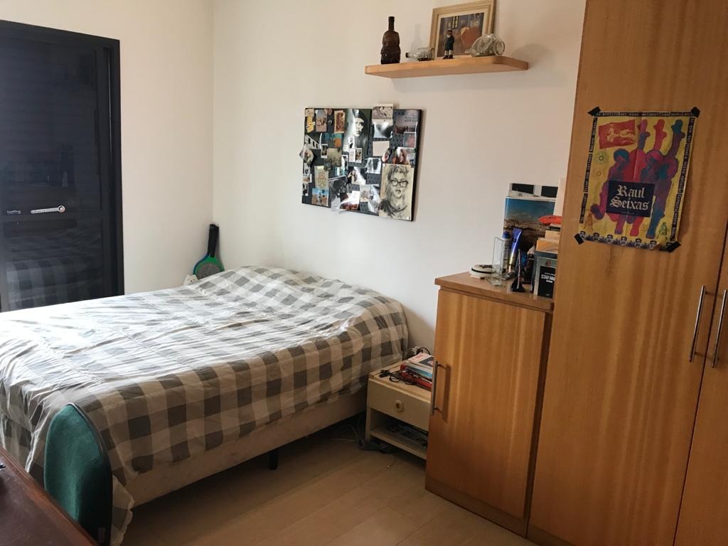 Apartamento à venda com 4 quartos, 200m² - Foto 15