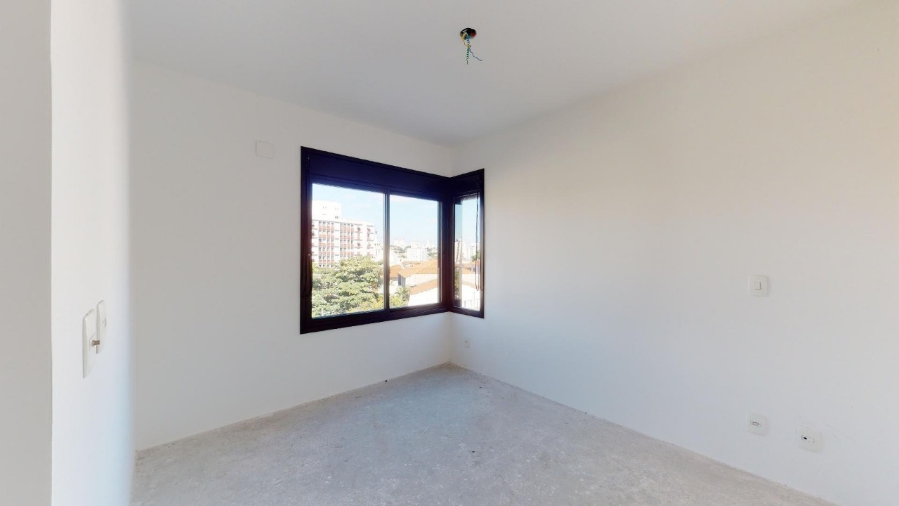 Apartamento à venda com 3 quartos, 131m² - Foto 3