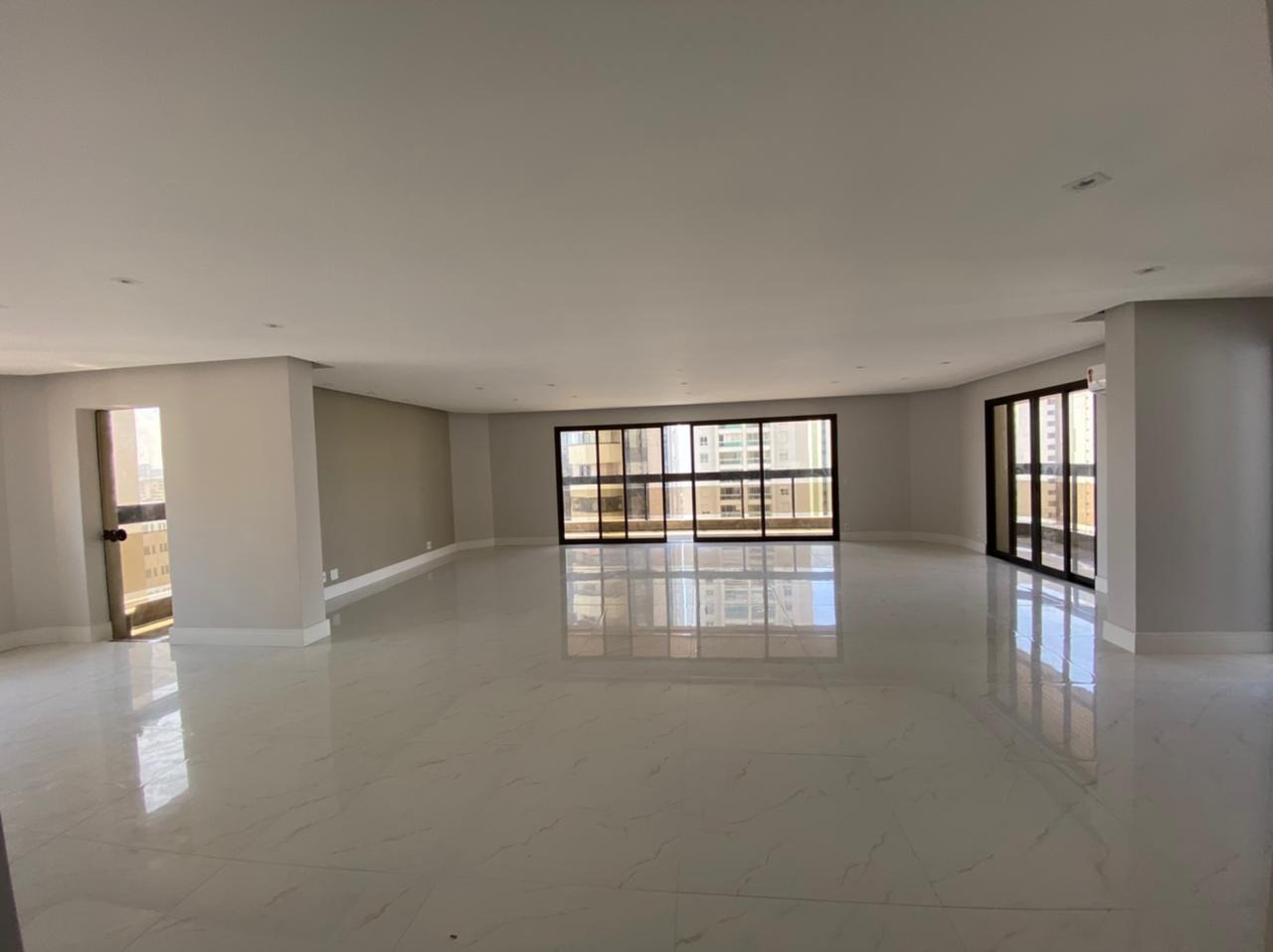 Apartamento à venda com 4 quartos, 342m² - Foto 11