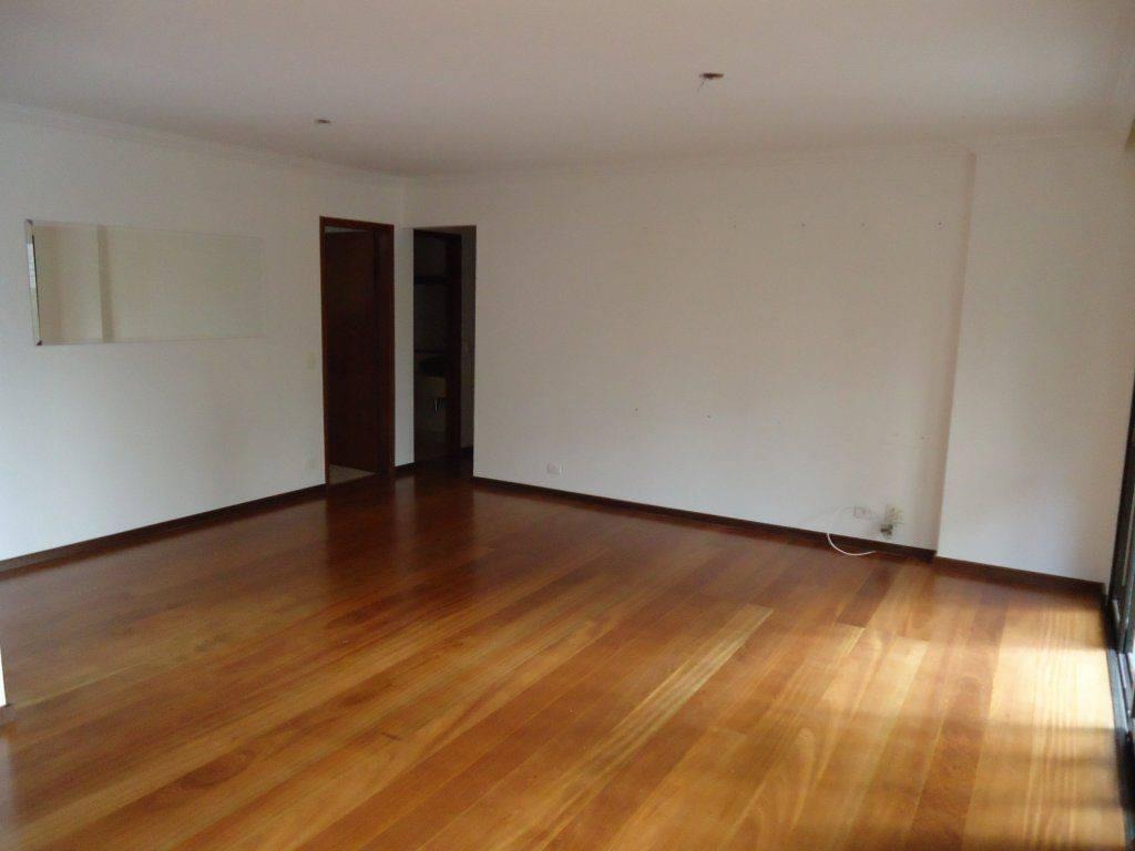 Apartamento à venda com 3 quartos, 129m² - Foto 1