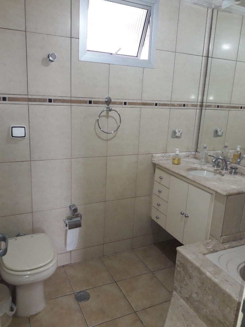 Apartamento à venda com 3 quartos, 118m² - Foto 4