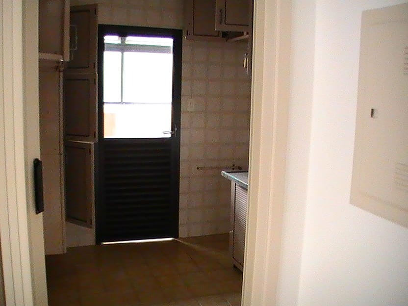 Apartamento à venda com 1 quarto, 45m² - Foto 18