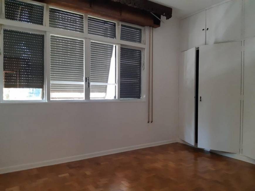 Apartamento à venda com 3 quartos, 163m² - Foto 9