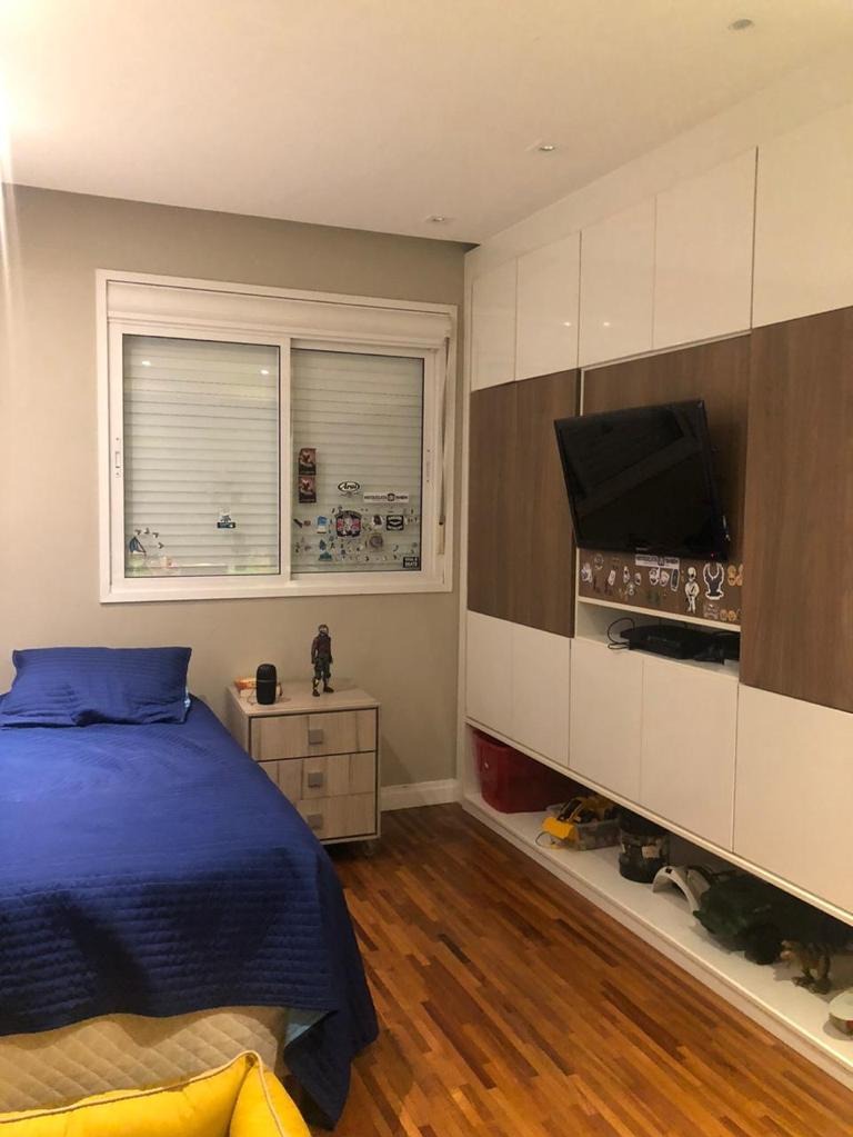 Apartamento à venda com 4 quartos, 223m² - Foto 7