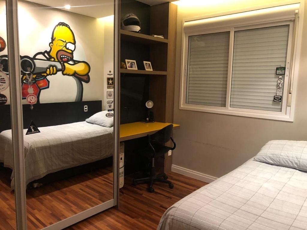 Apartamento à venda com 4 quartos, 223m² - Foto 17