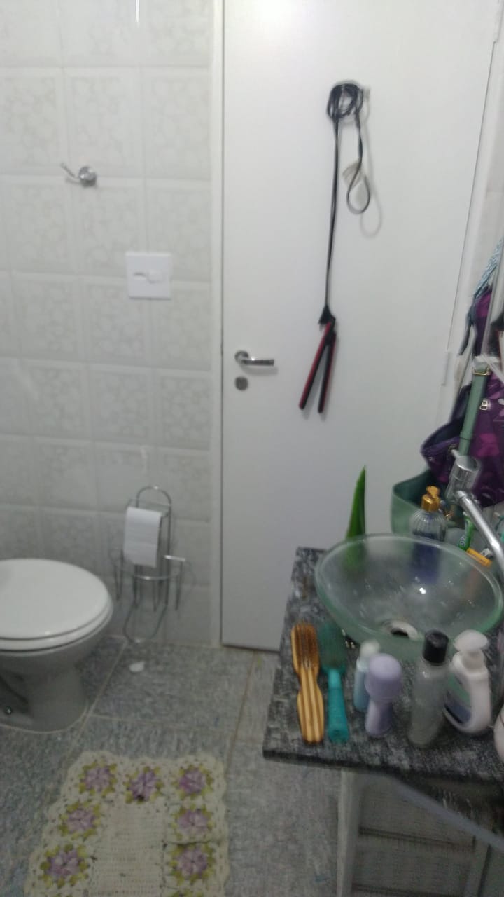 Apartamento à venda com 2 quartos, 69m² - Foto 4