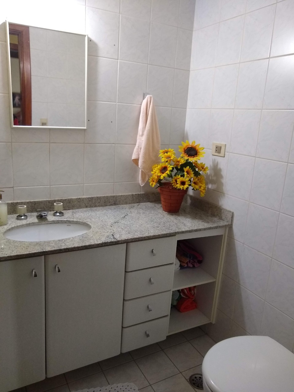 Apartamento à venda com 4 quartos, 137m² - Foto 8