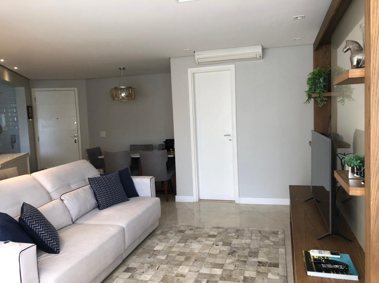 Apartamento à venda com 1 quarto, 59m² - Foto 3