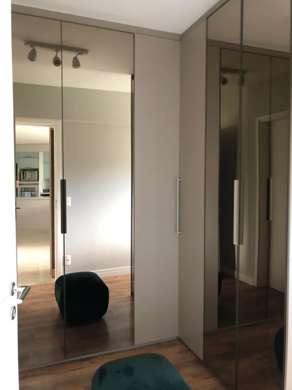 Apartamento à venda com 1 quarto, 59m² - Foto 19