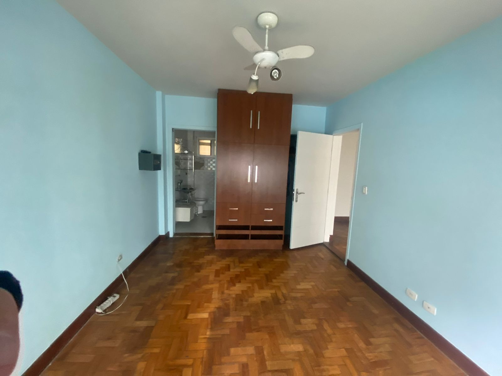 Apartamento à venda com 1 quarto, 73m² - Foto 9