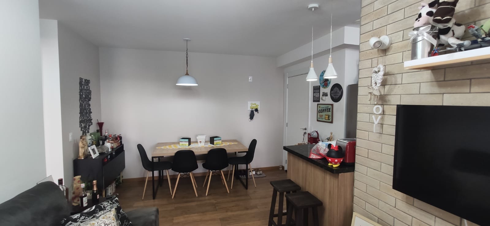 Apartamento à venda com 2 quartos, 64m² - Foto 1