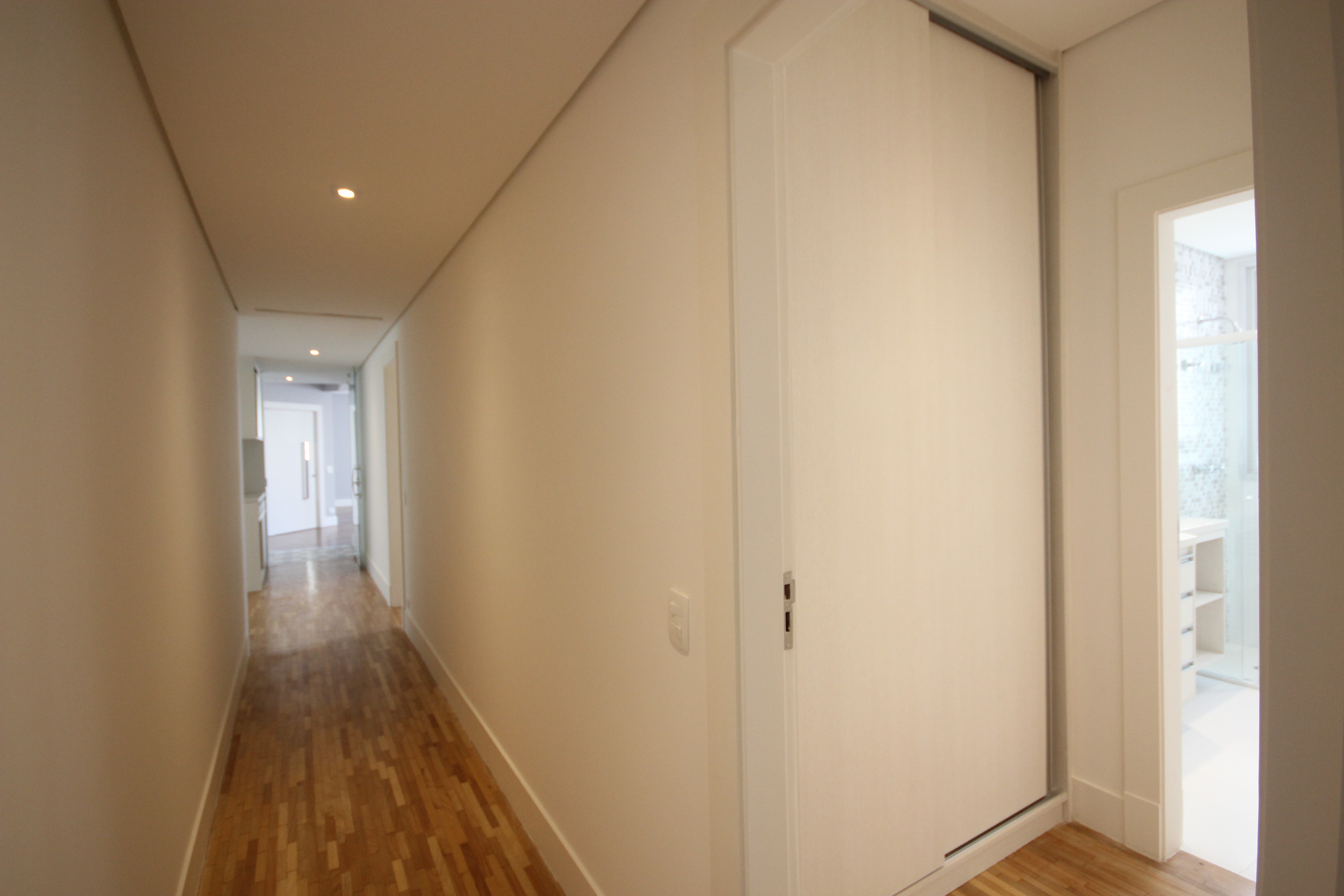 Apartamento à venda com 3 quartos, 244m² - Foto 27