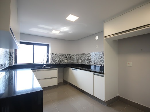 Apartamento à venda e aluguel com 3 quartos, 285m² - Foto 3