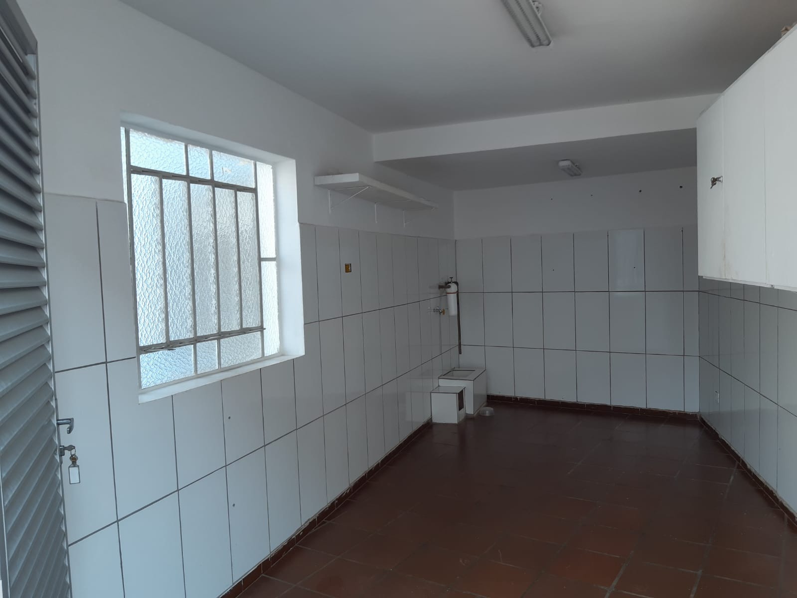 Casa à venda com 3 quartos, 320m² - Foto 16