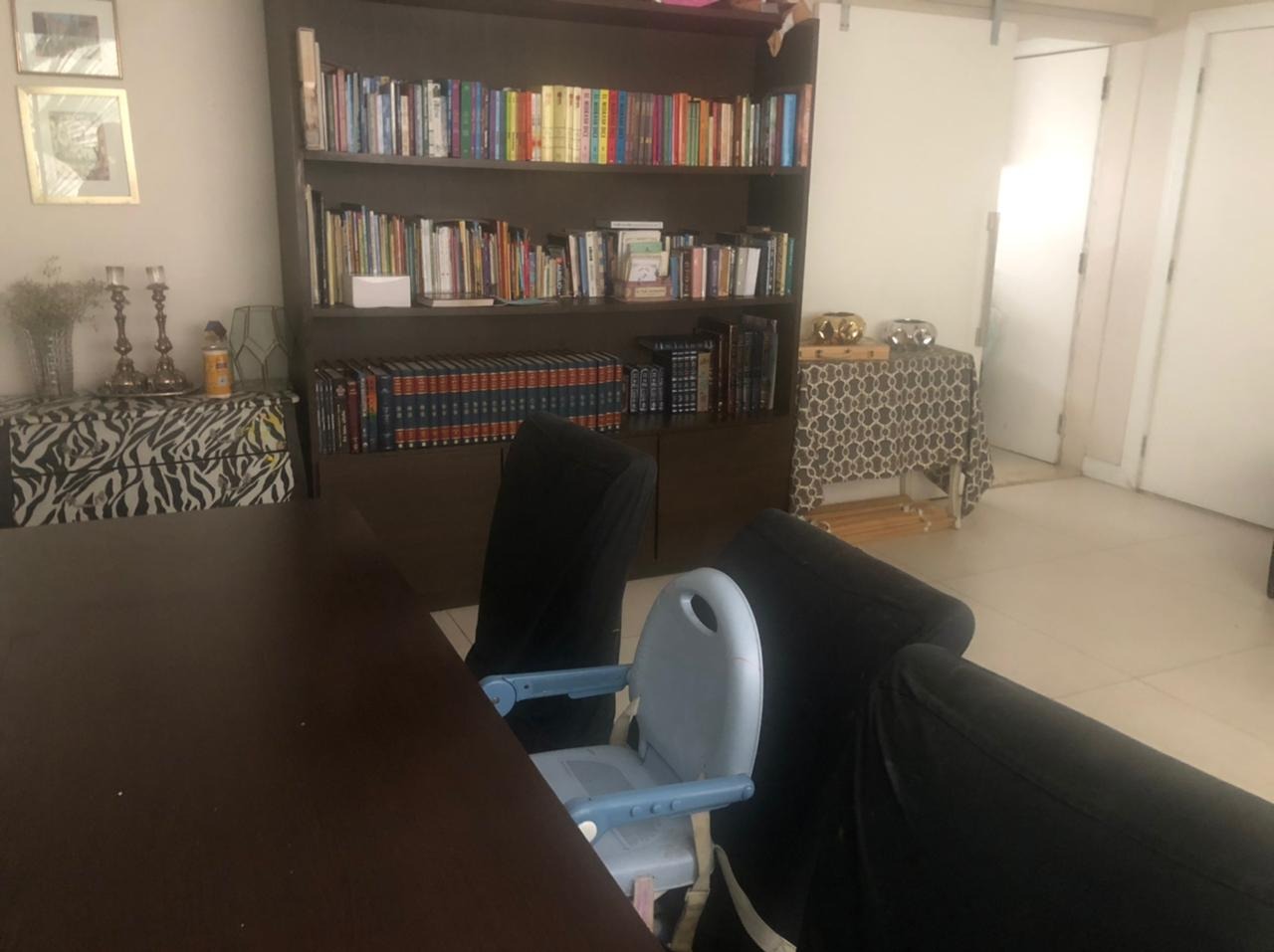 Apartamento à venda com 3 quartos, 100m² - Foto 2