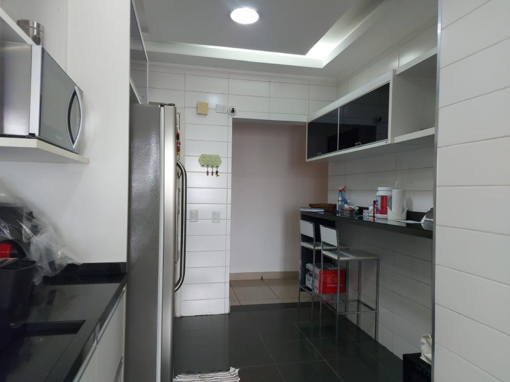 Apartamento à venda com 2 quartos, 90m² - Foto 10