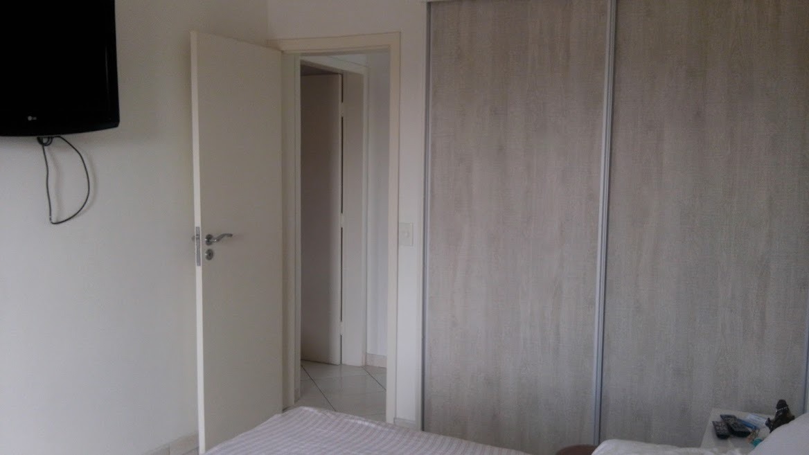 Casa à venda com 3 quartos, 200m² - Foto 9