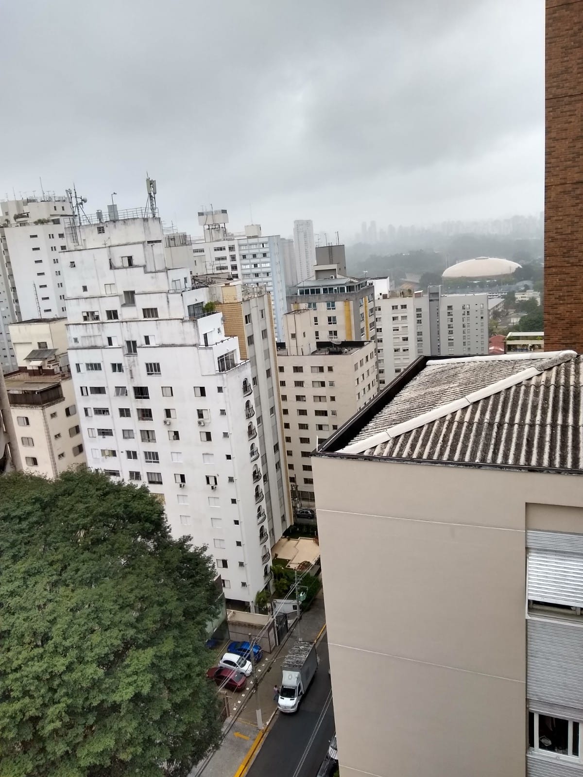 Apartamento à venda com 2 quartos, 72m² - Foto 3