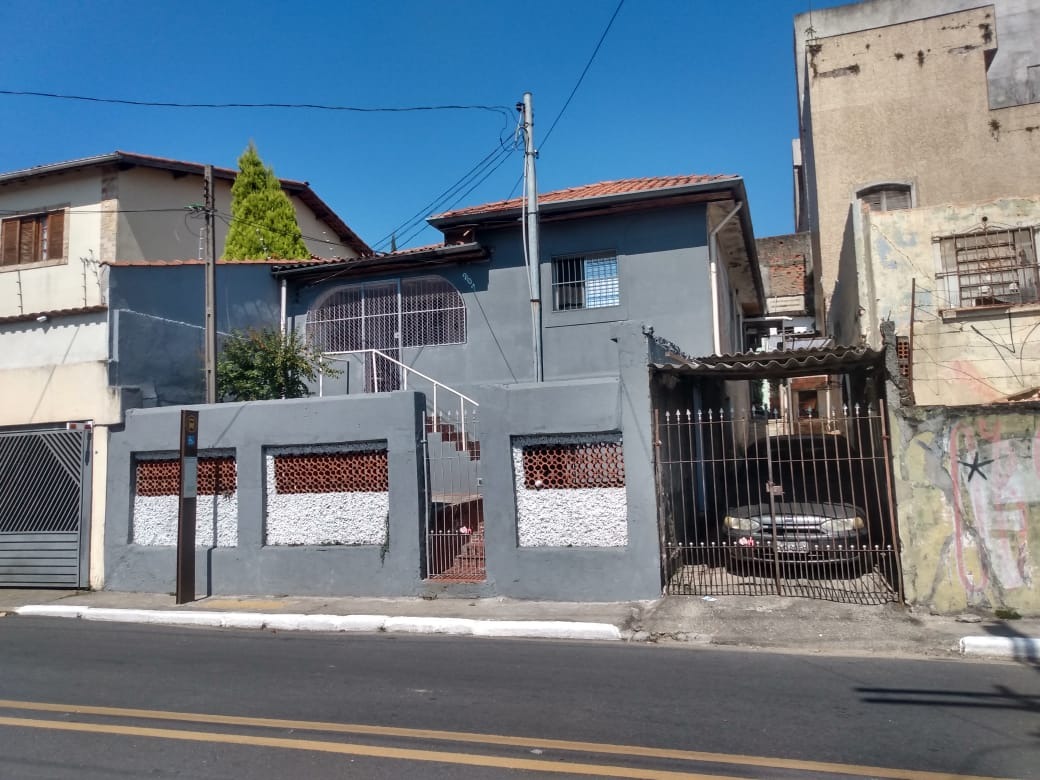 Casa à venda com 2 quartos, 150m² - Foto 1