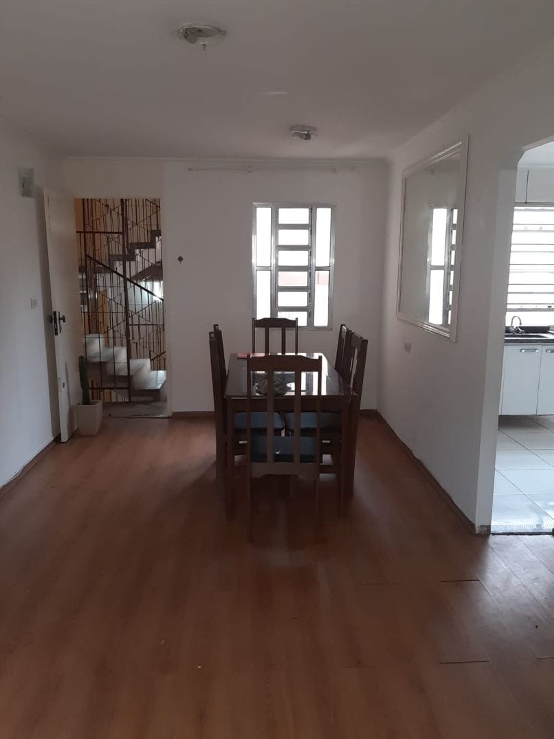 Apartamento à venda com 2 quartos, 64m² - Foto 1