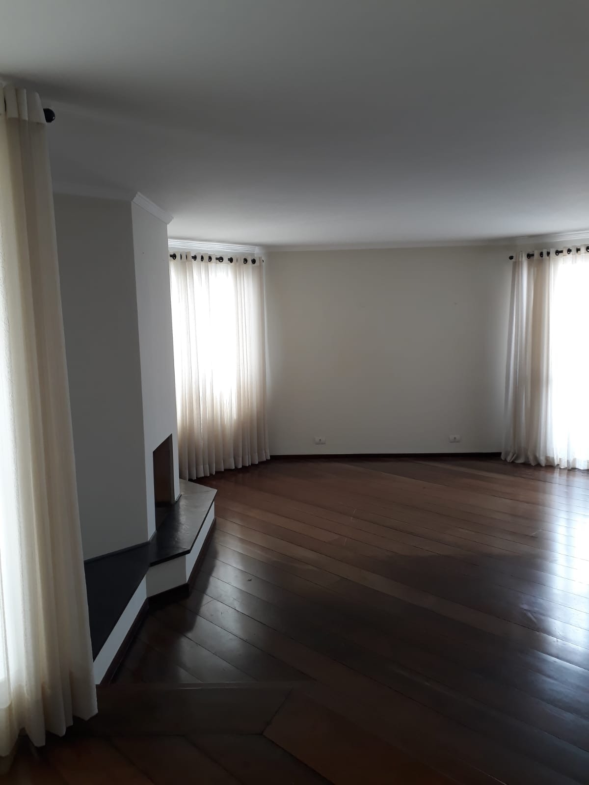 Apartamento à venda com 3 quartos, 198m² - Foto 12