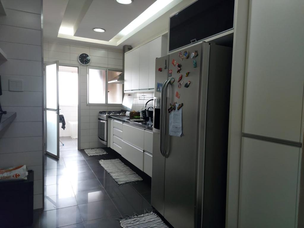 Apartamento à venda com 2 quartos, 90m² - Foto 15