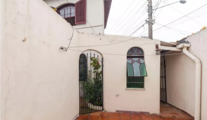 Casa à venda com 2 quartos, 92m² - Foto 2