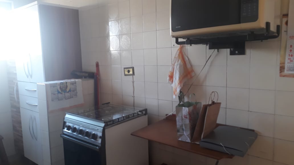 Apartamento à venda com 1 quarto, 50m² - Foto 3