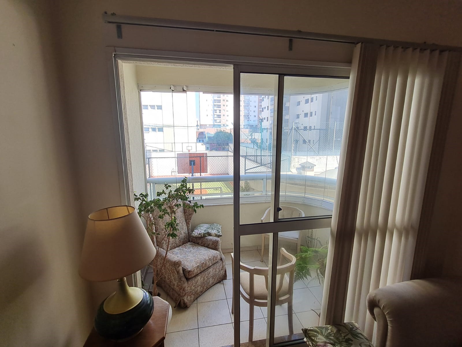 Apartamento à venda com 3 quartos, 96m² - Foto 12