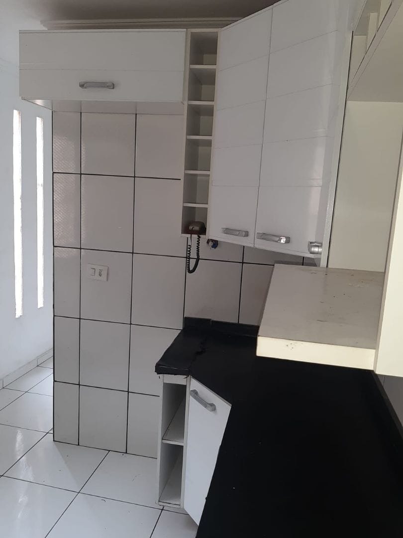 Apartamento à venda com 2 quartos, 64m² - Foto 19