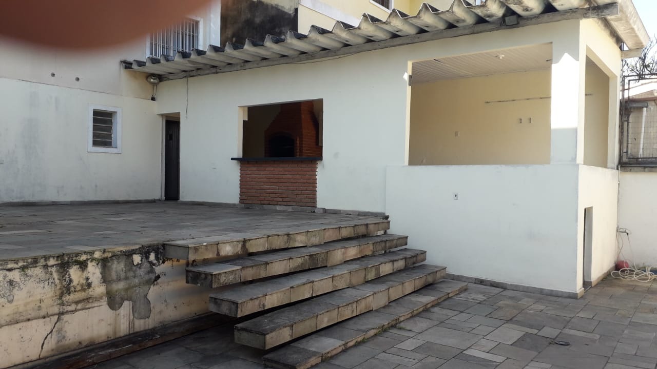 Casa à venda com 4 quartos, 240m² - Foto 11