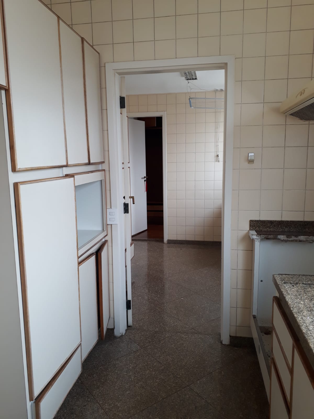 Apartamento à venda com 3 quartos, 198m² - Foto 24