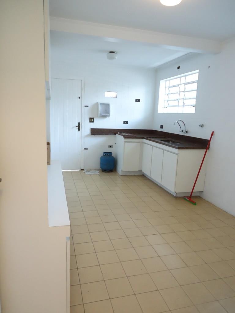 Casa à venda com 5 quartos, 385m² - Foto 17