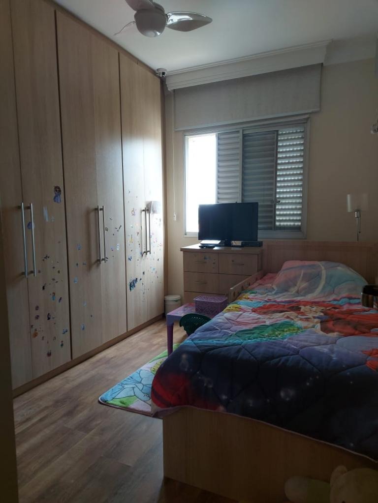 Apartamento à venda com 2 quartos, 90m² - Foto 3