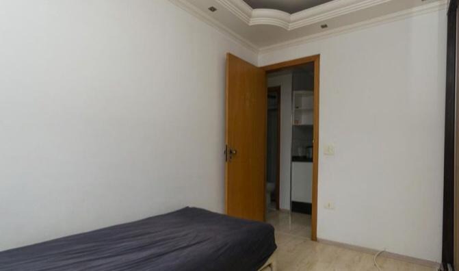 Apartamento à venda com 2 quartos, 64m² - Foto 25