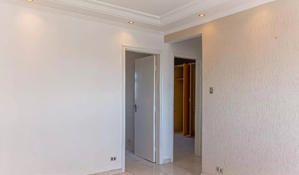 Apartamento à venda com 2 quartos, 65m² - Foto 2