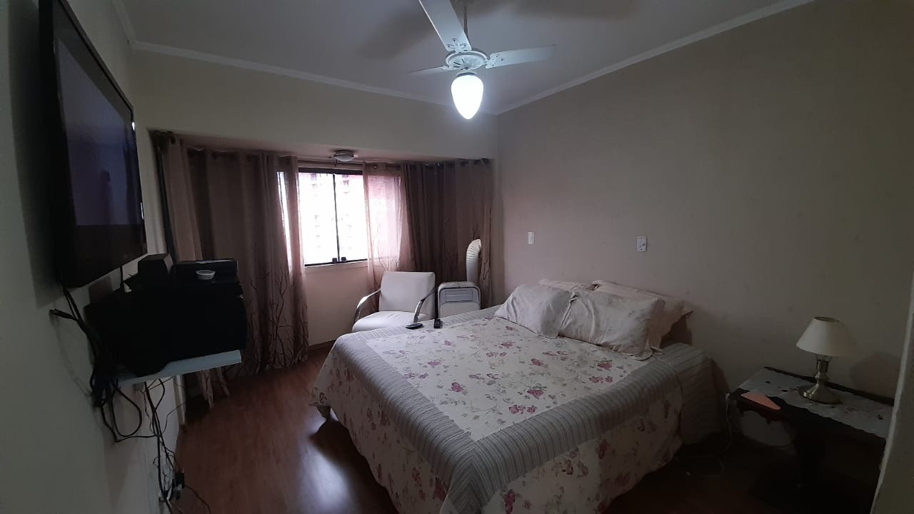 Apartamento à venda com 3 quartos, 114m² - Foto 3