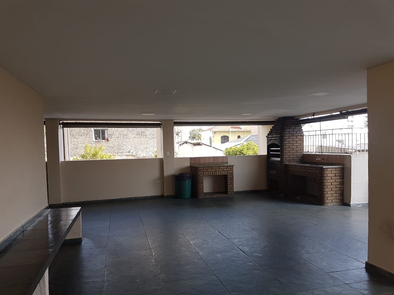 Apartamento à venda com 2 quartos, 65m² - Foto 19