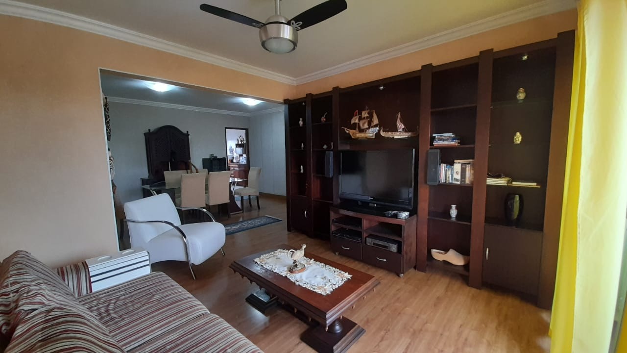 Apartamento à venda com 3 quartos, 114m² - Foto 11