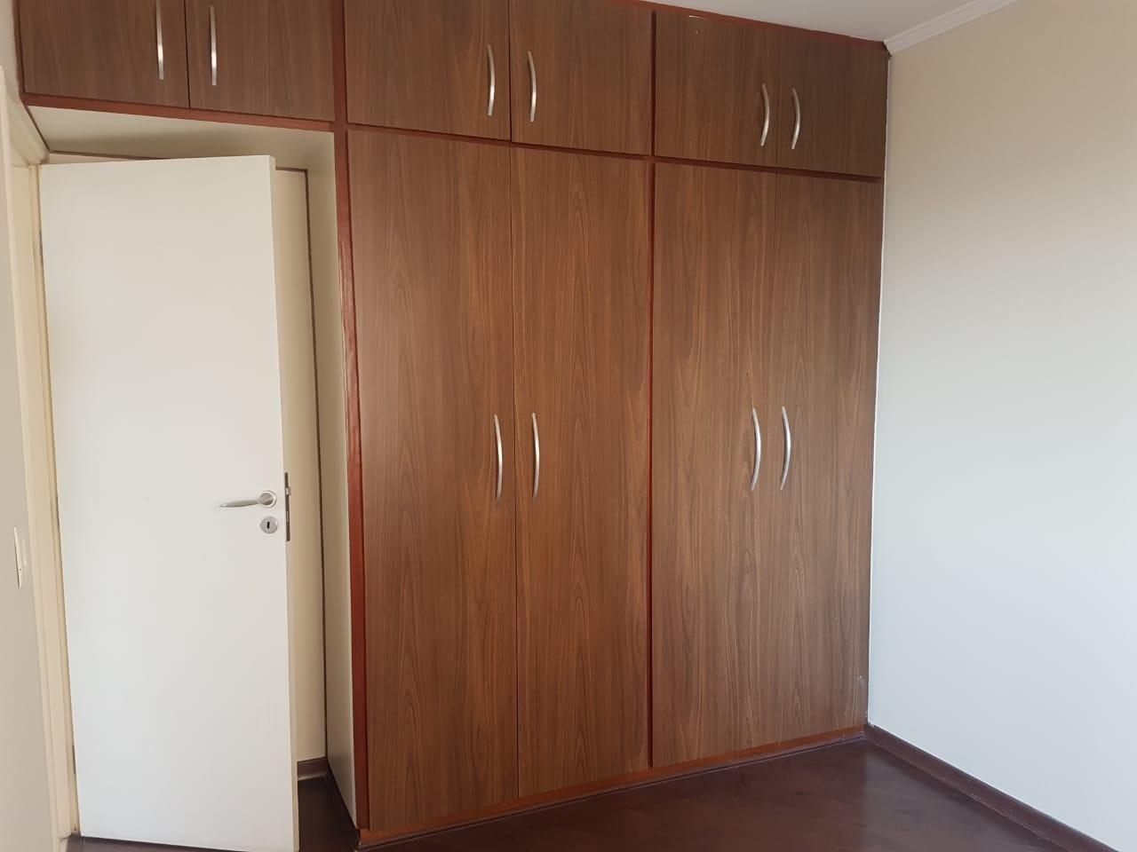 Apartamento à venda com 2 quartos, 65m² - Foto 11