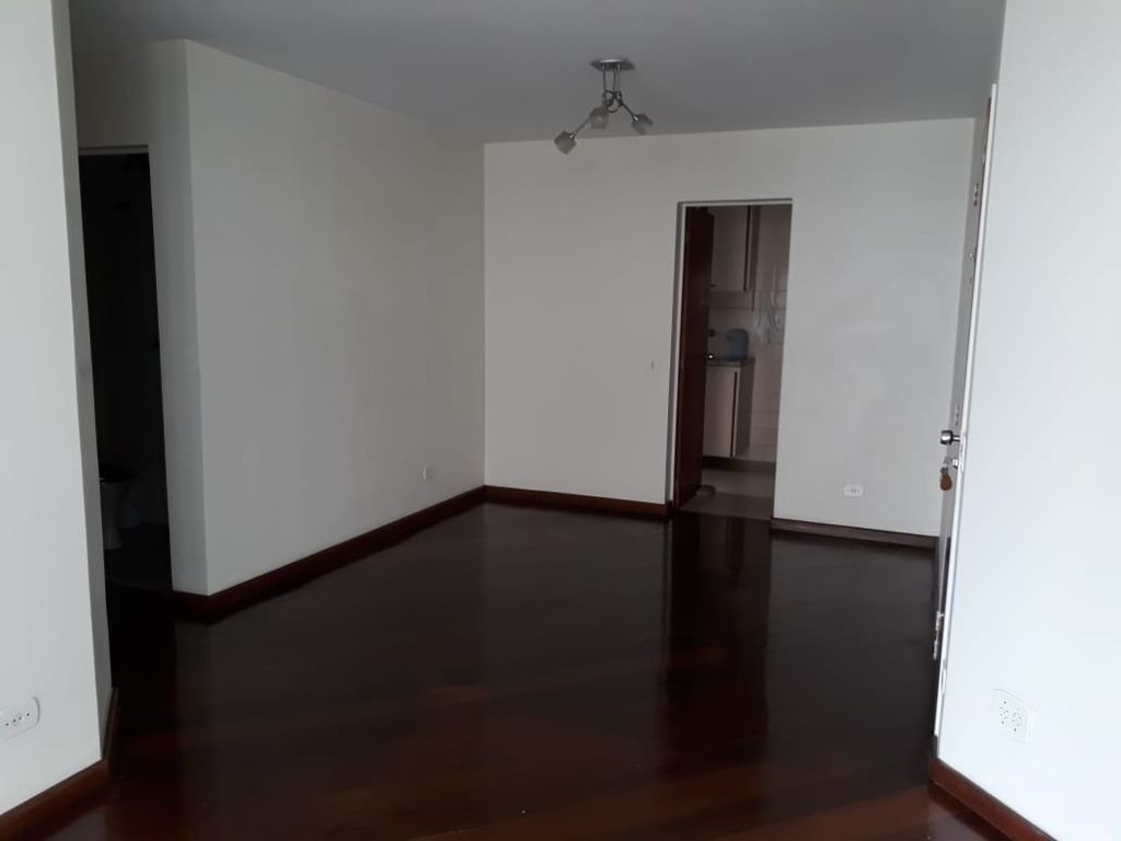 Apartamento à venda com 3 quartos, 97m² - Foto 17