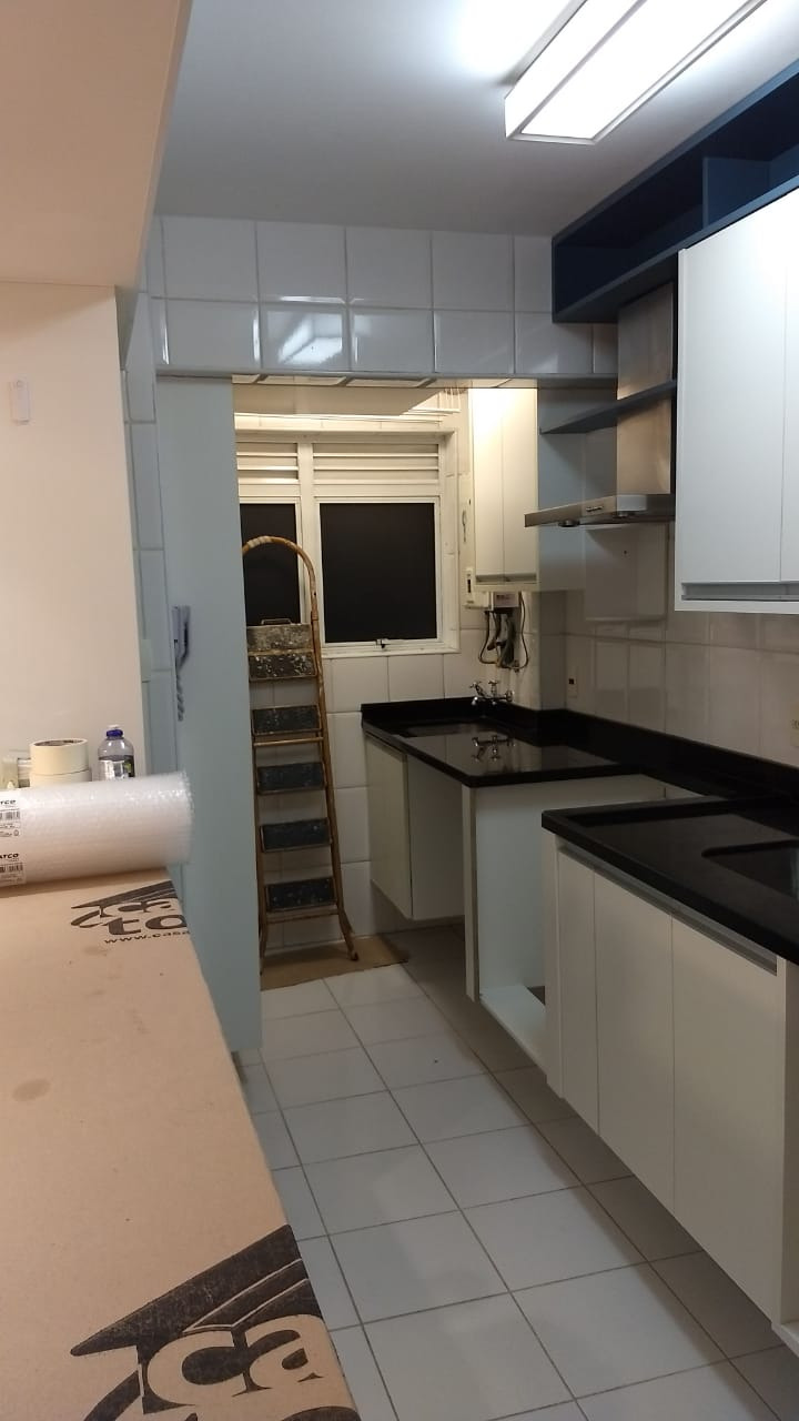 Apartamento à venda com 2 quartos, 85m² - Foto 4