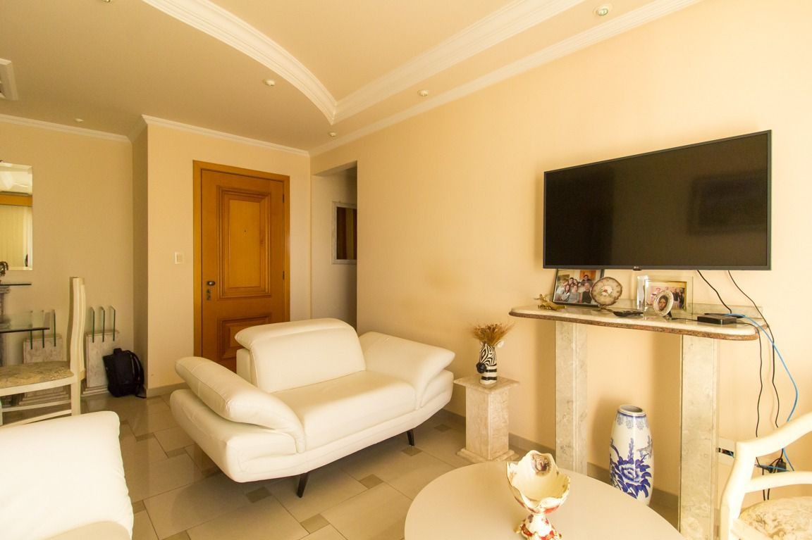 Apartamento à venda com 3 quartos, 98m² - Foto 18