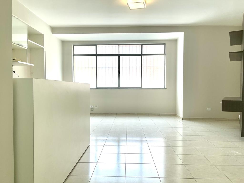 Apartamento à venda com 1 quarto, 68m² - Foto 21